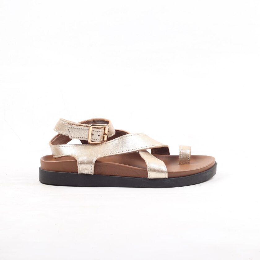 Sandales ARES en cuir doré – Brides croisées